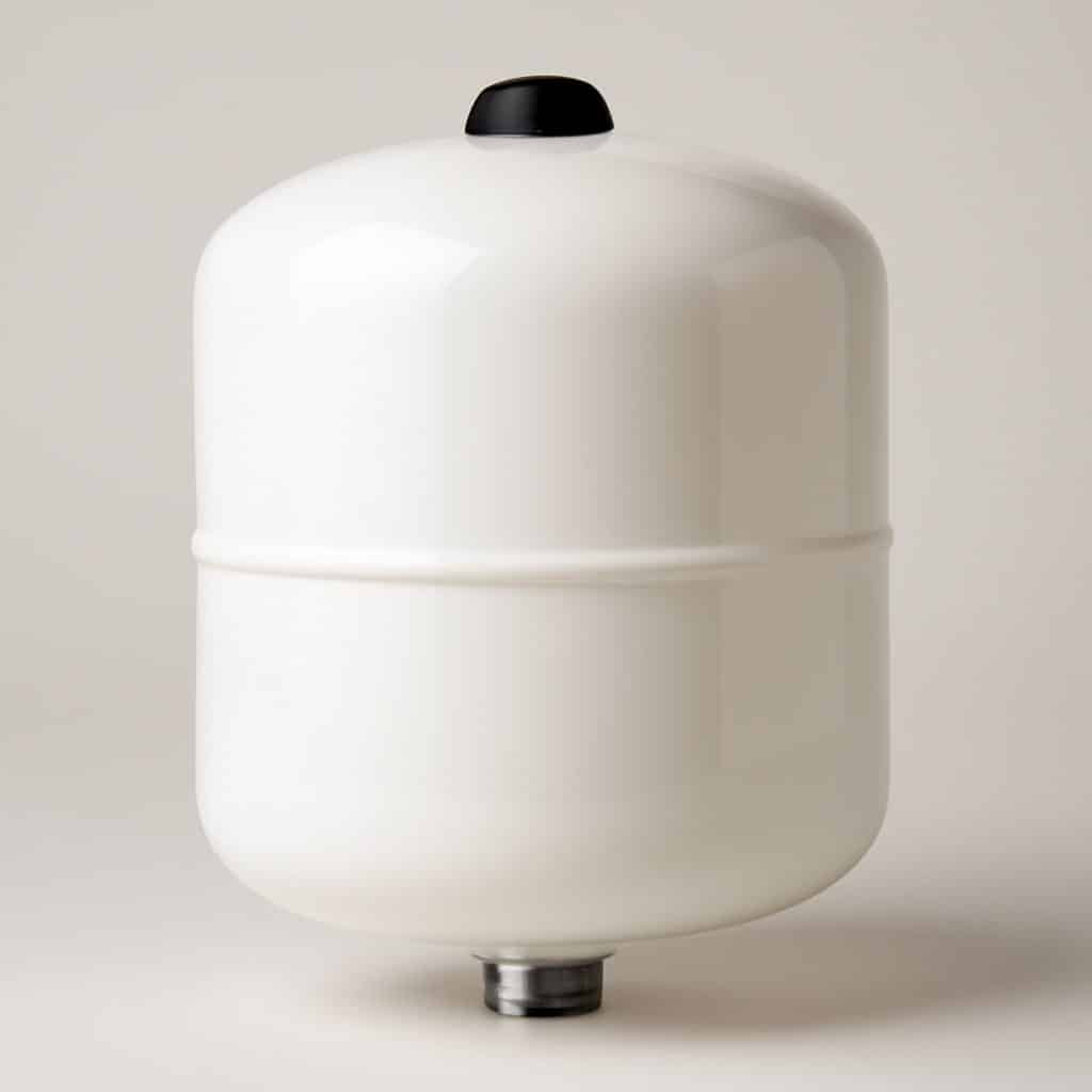 Vase d'expansion pour chauffe-eau présenté seul